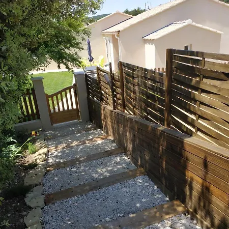 Les Lauzes De Saint Michel Villa Entrechaux Exterior photo